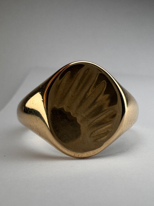 9ct Oval Yellow Gold Sun Rise Signet Ring