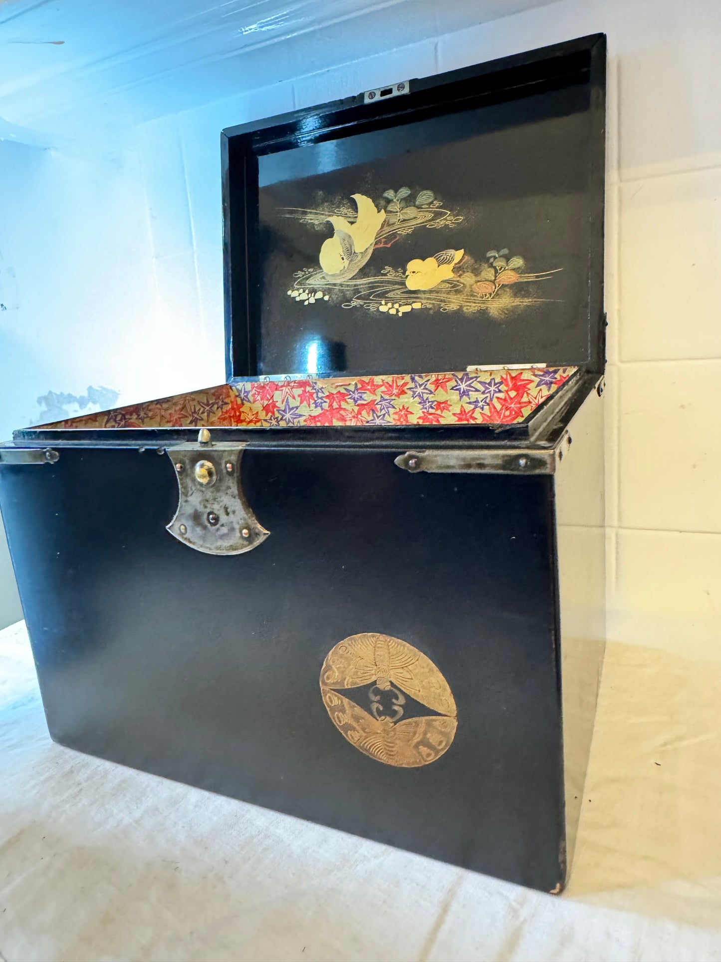 Exquisite Japanese Meiji Period Black Lacquered Keep-safe / Jewellery box Circa 1868-1909 RARE