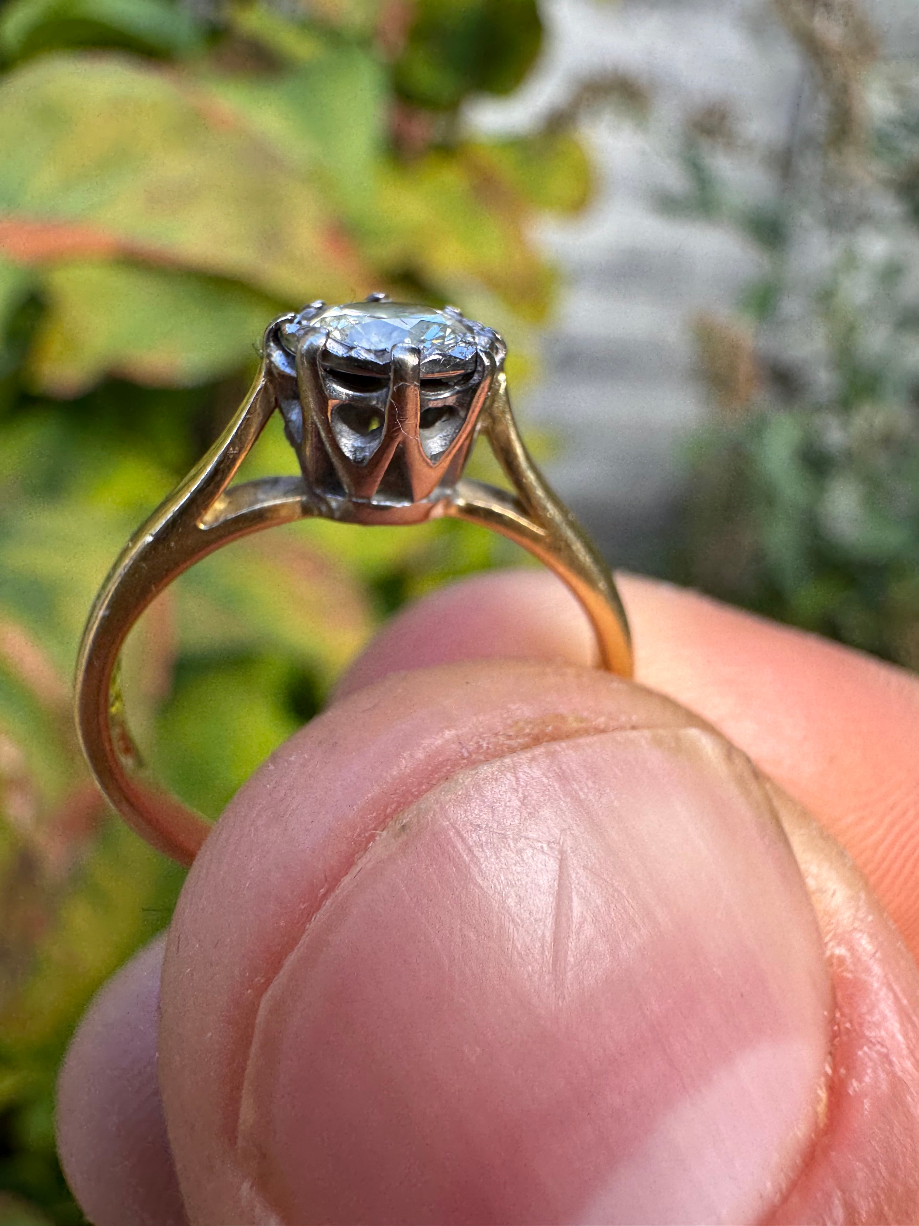 18ct Diamond Solitaire Ring