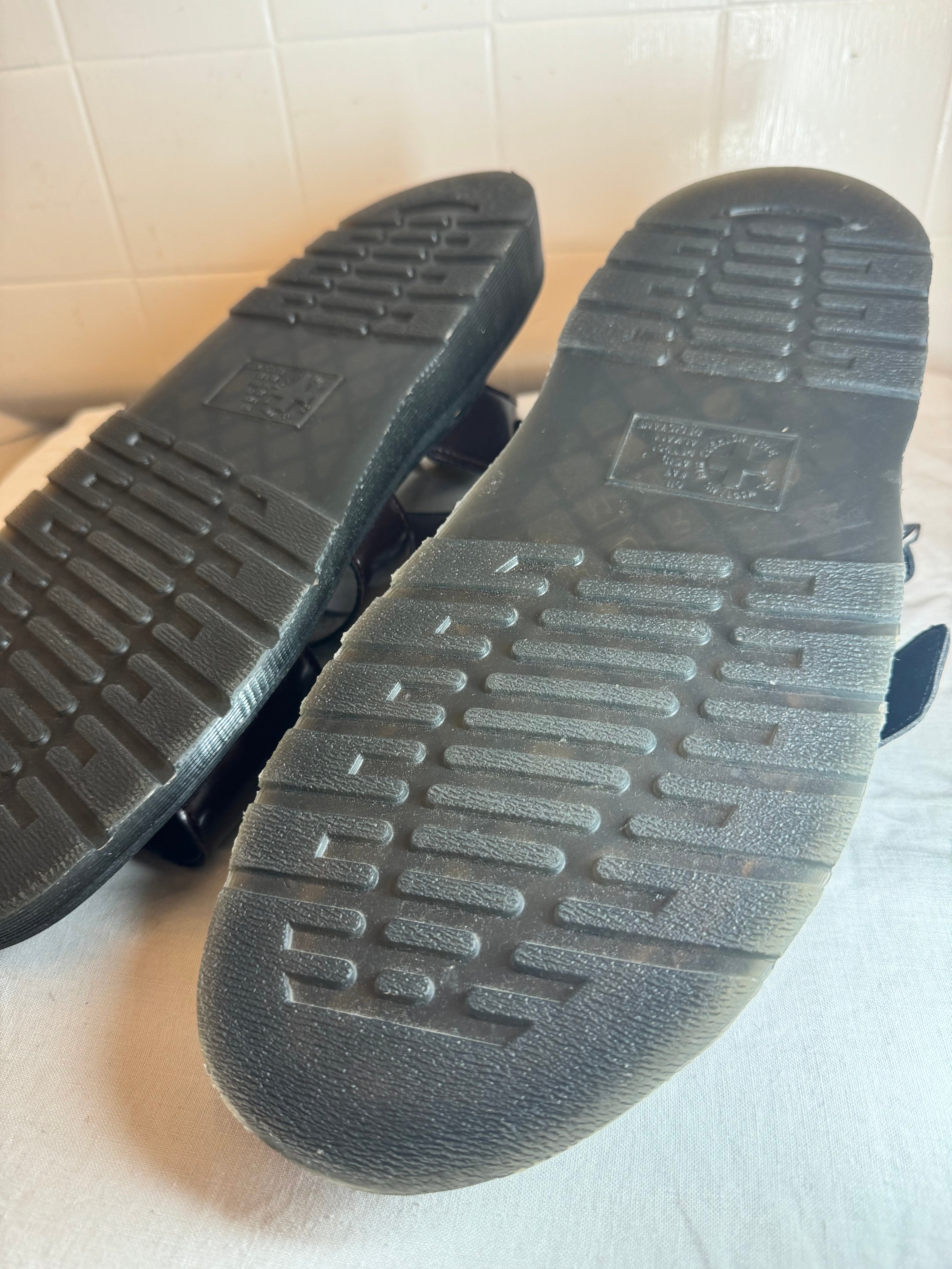 Dr Martens GRYPHON Vegan Leather Sandals Burgundy UK 11