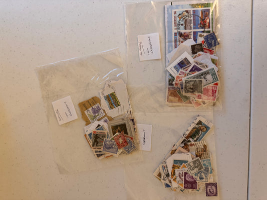 Lot 68: Europe Stamps x 300  (Estimate £10-20)