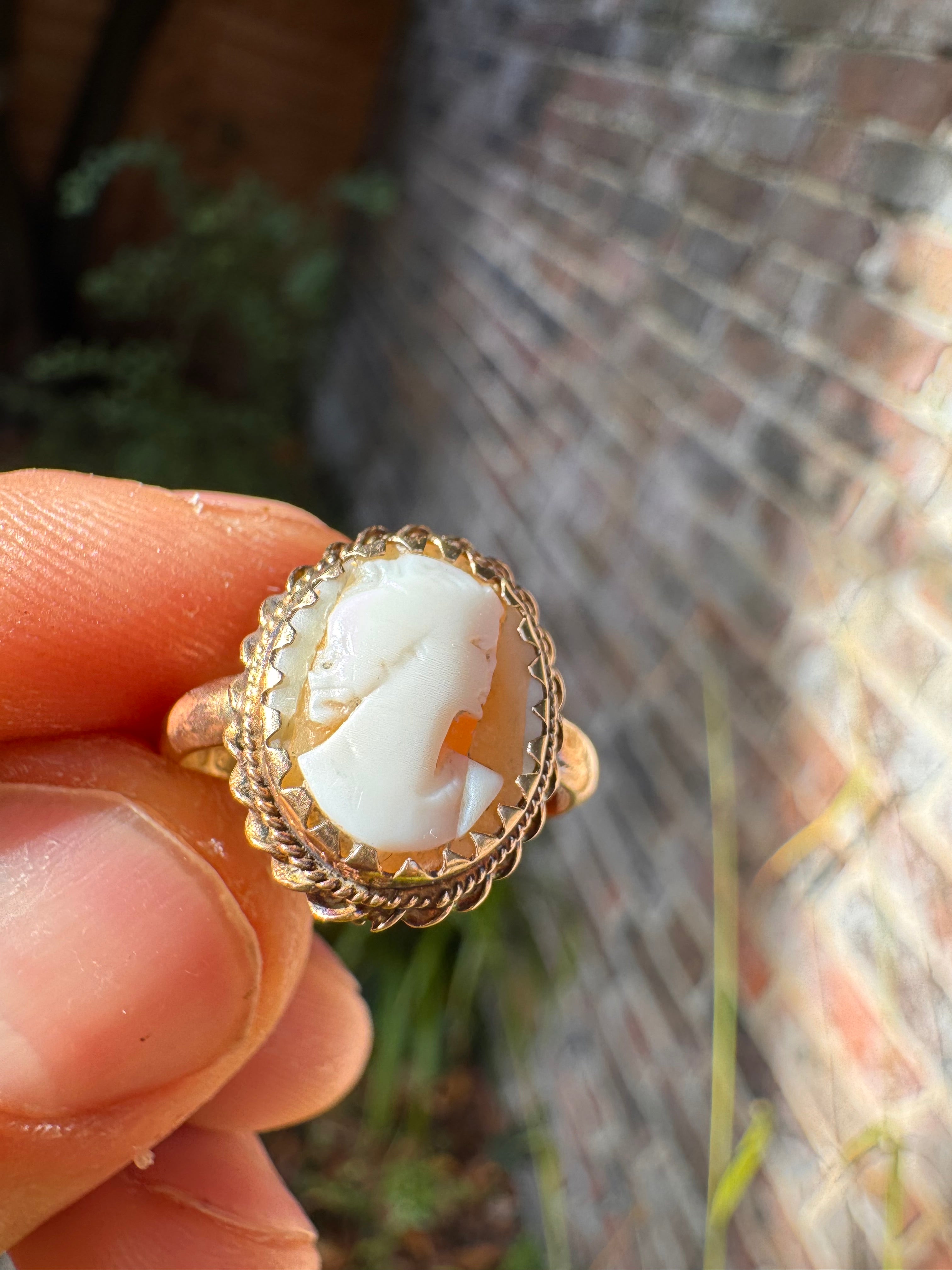 18ct Rose Gold Cameo Ring