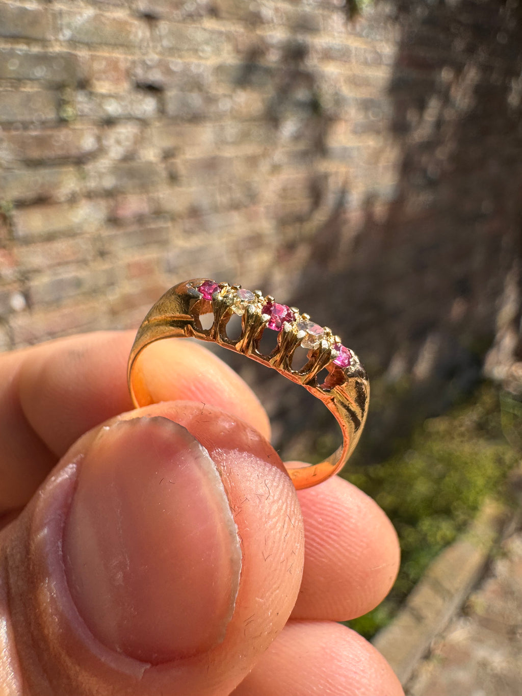 Antique 18ct Ruby Diamond Ring