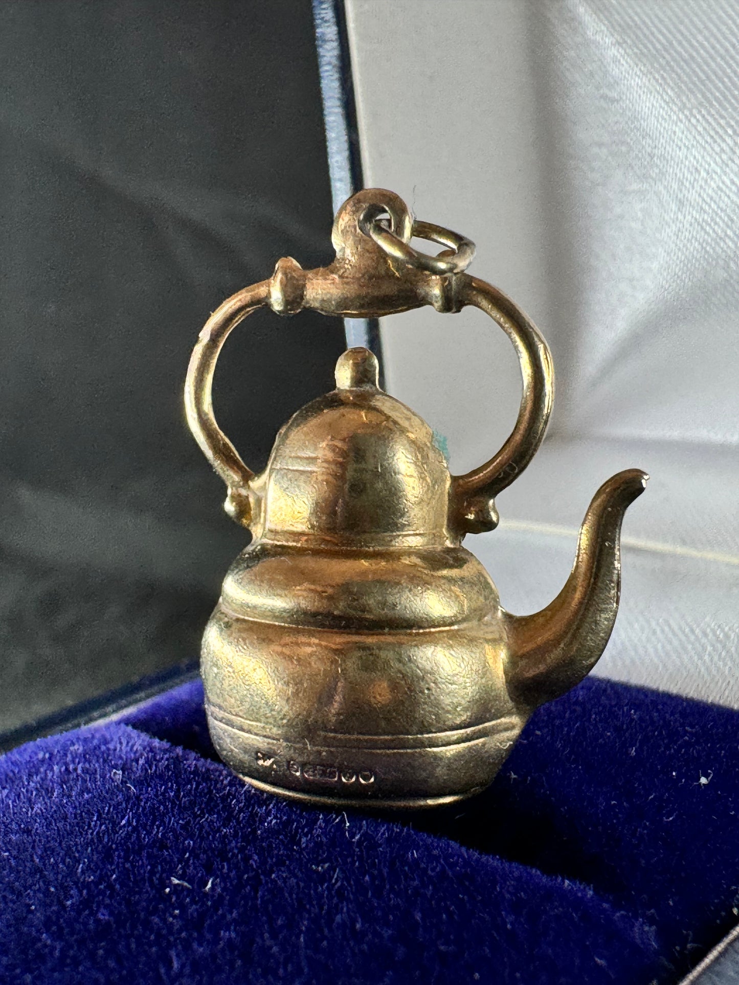 9ct Yellow Gold Teapot Pendant / Charm