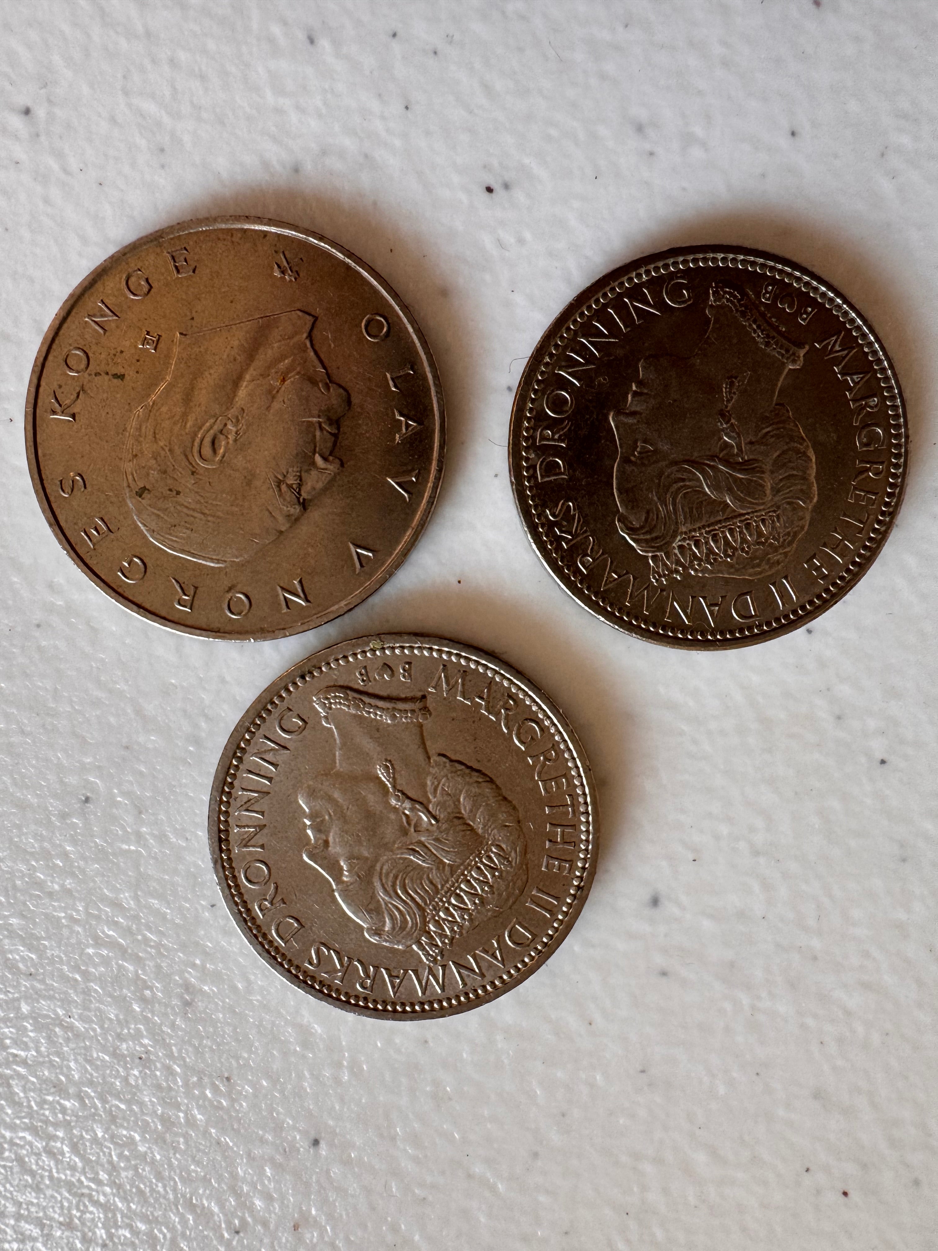 Lot 55: A collection of kronner coins (Estimate £5)