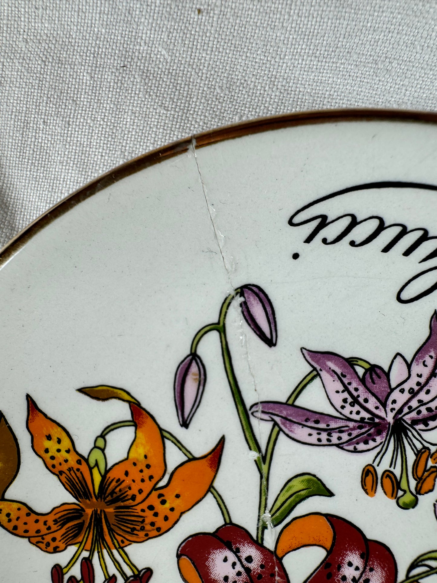 Gucci Small Floral Plate Women of the Year Luncheon 1984