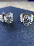 18ct White Gold Diamond Earrings 0.1ct (approx each)