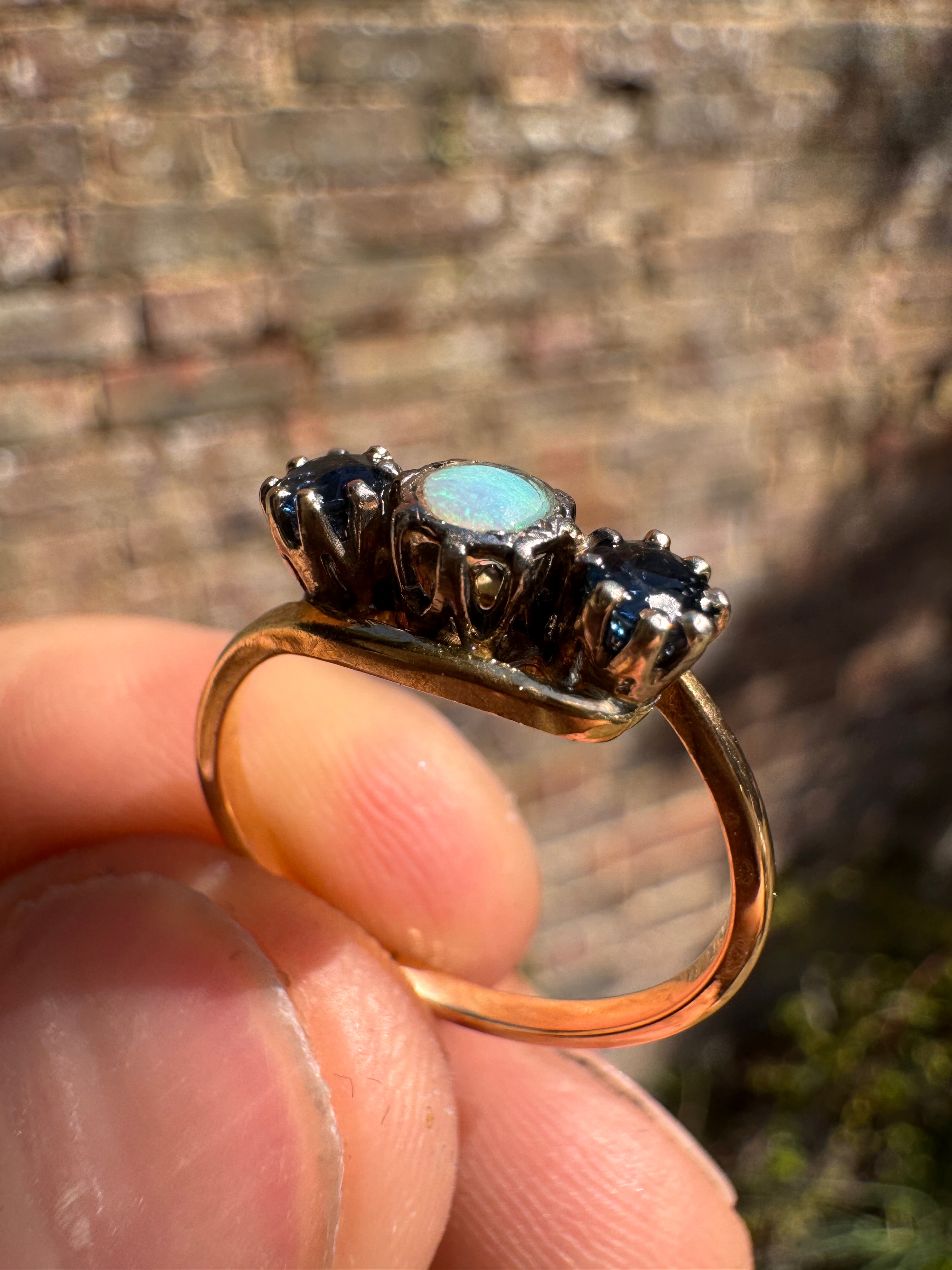 Antique 18ct Opal Sapphire Trilogy Yellow Gold Ring