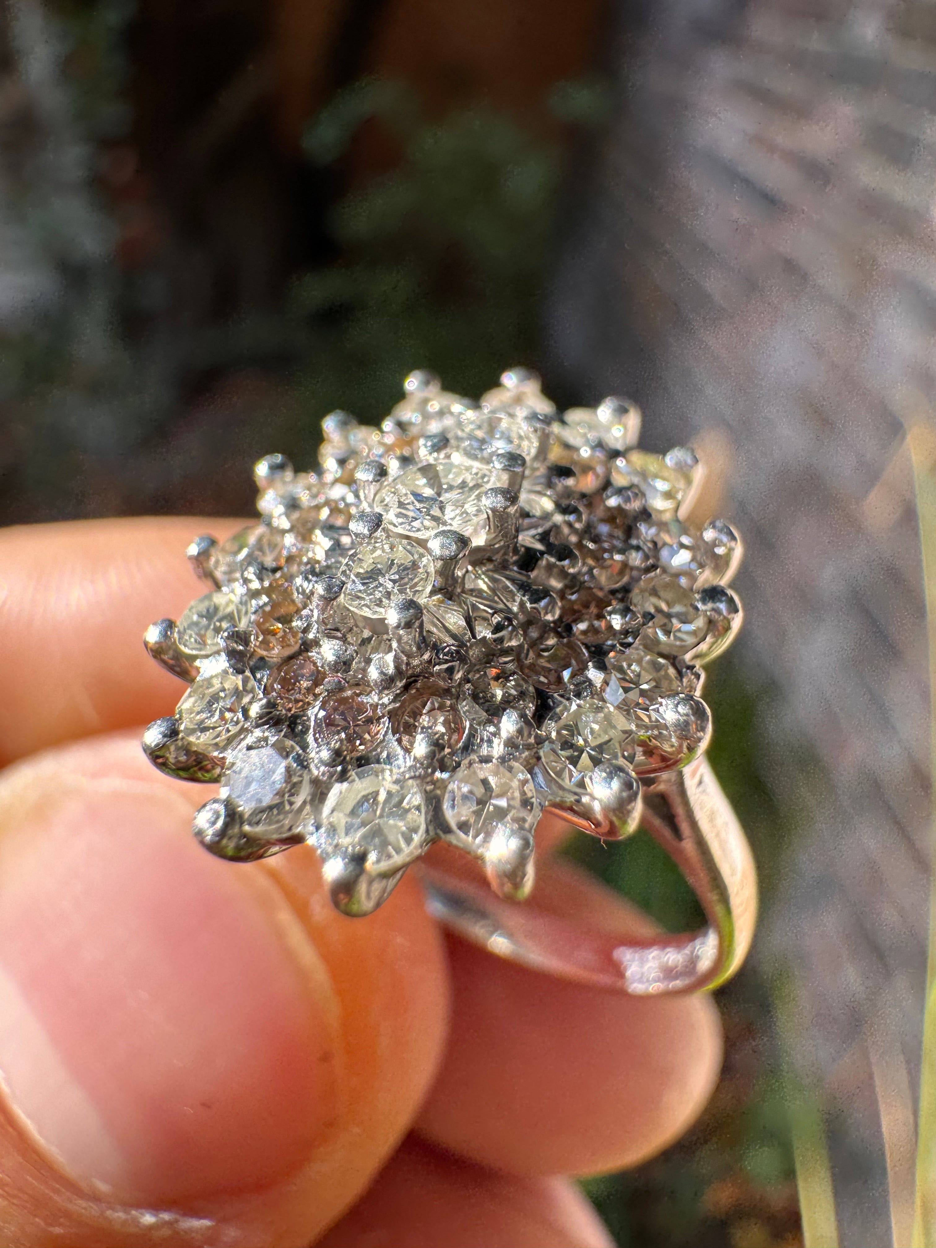 18ct (36) Natural Diamonds White Gold Ring