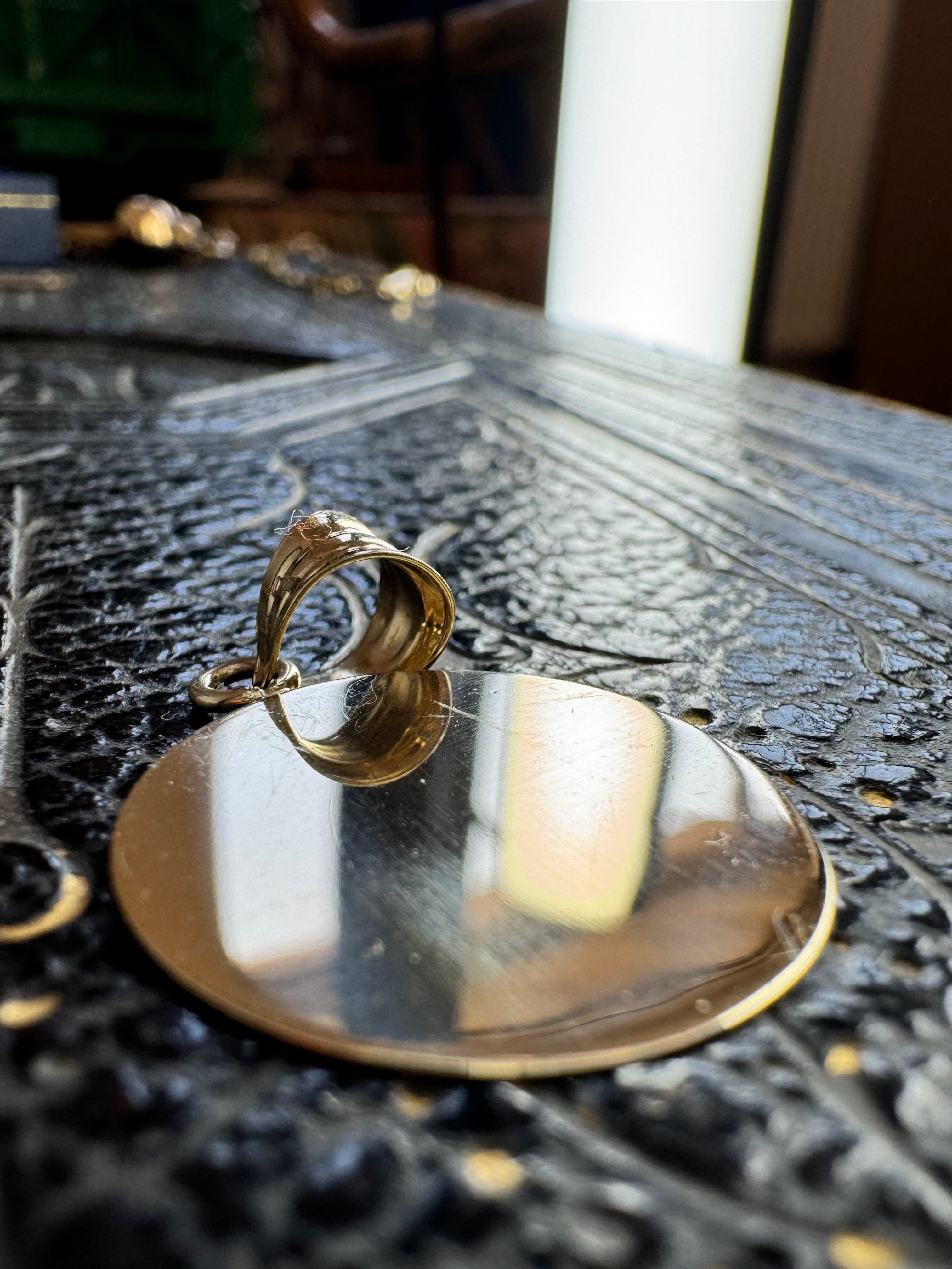 9ct Yellow Gold Circle Tag Pendant