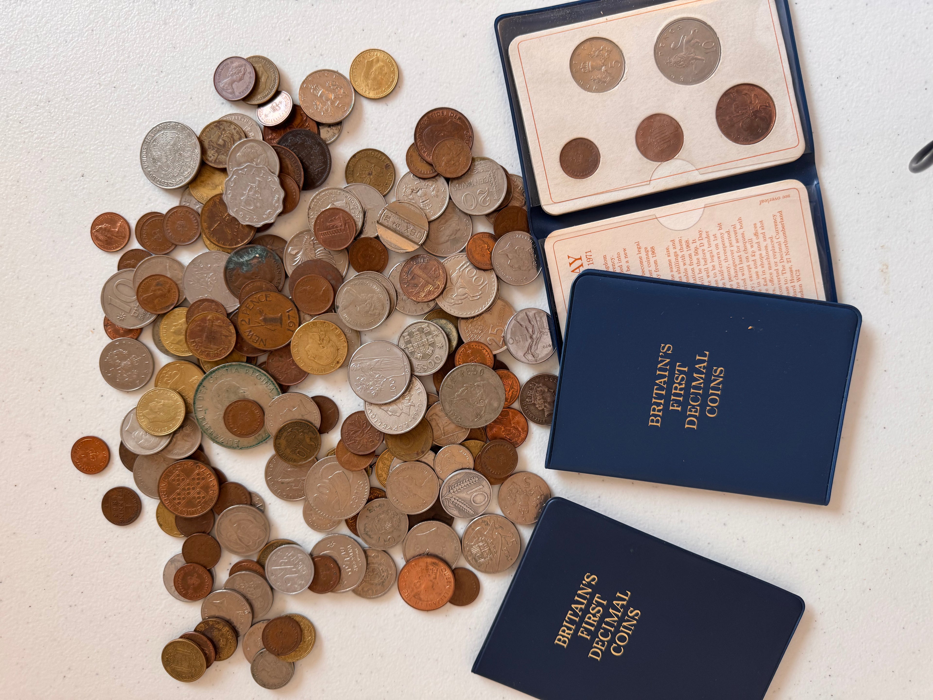 Lot 59: Random coins (Estimate £10-20)