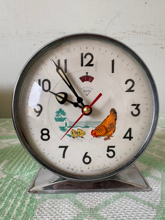 Vintage Animated Pecking Chicken Hen Alarm Clock China 1960's