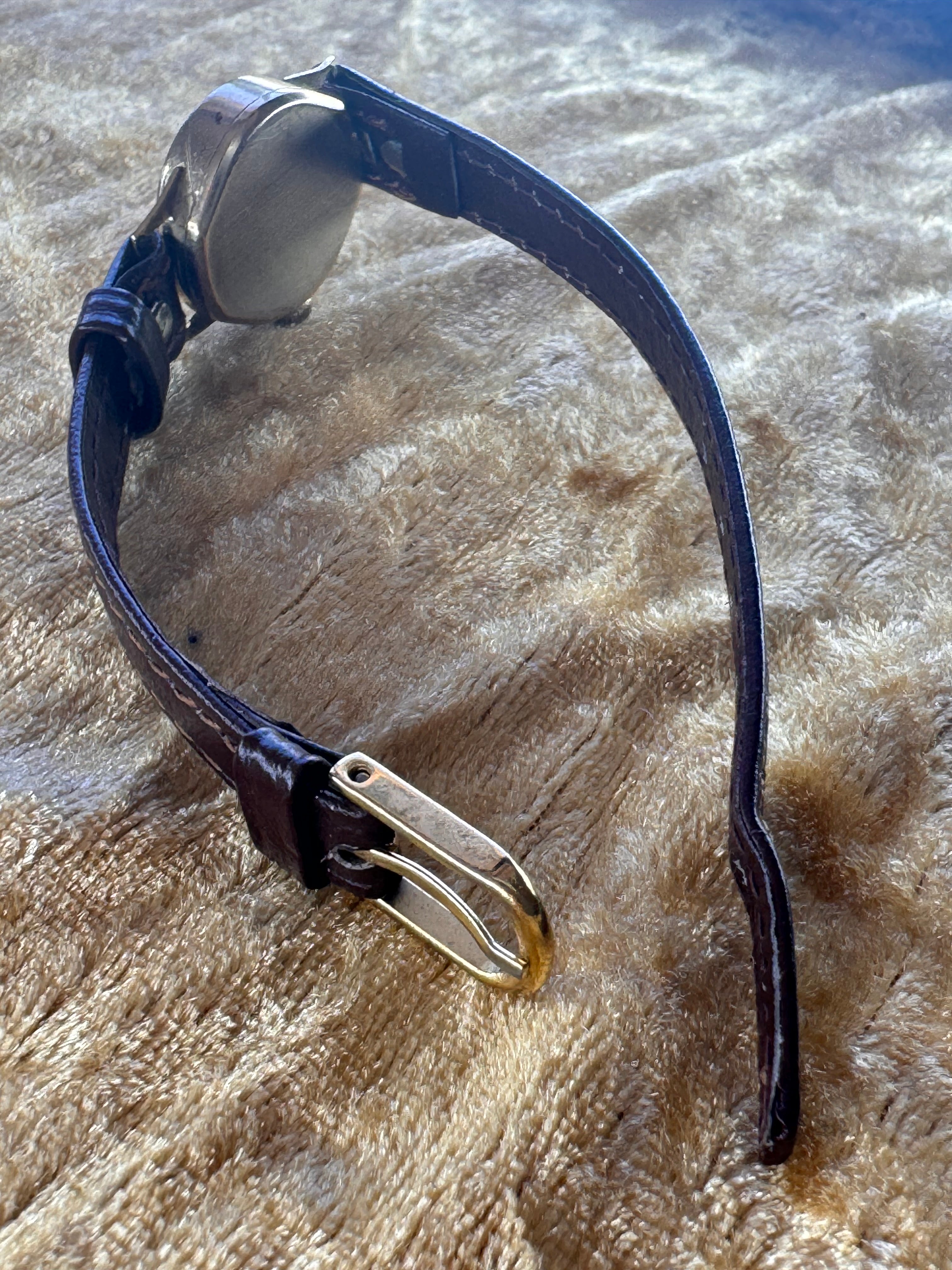 9ct Yellow Gold Rotary Watch