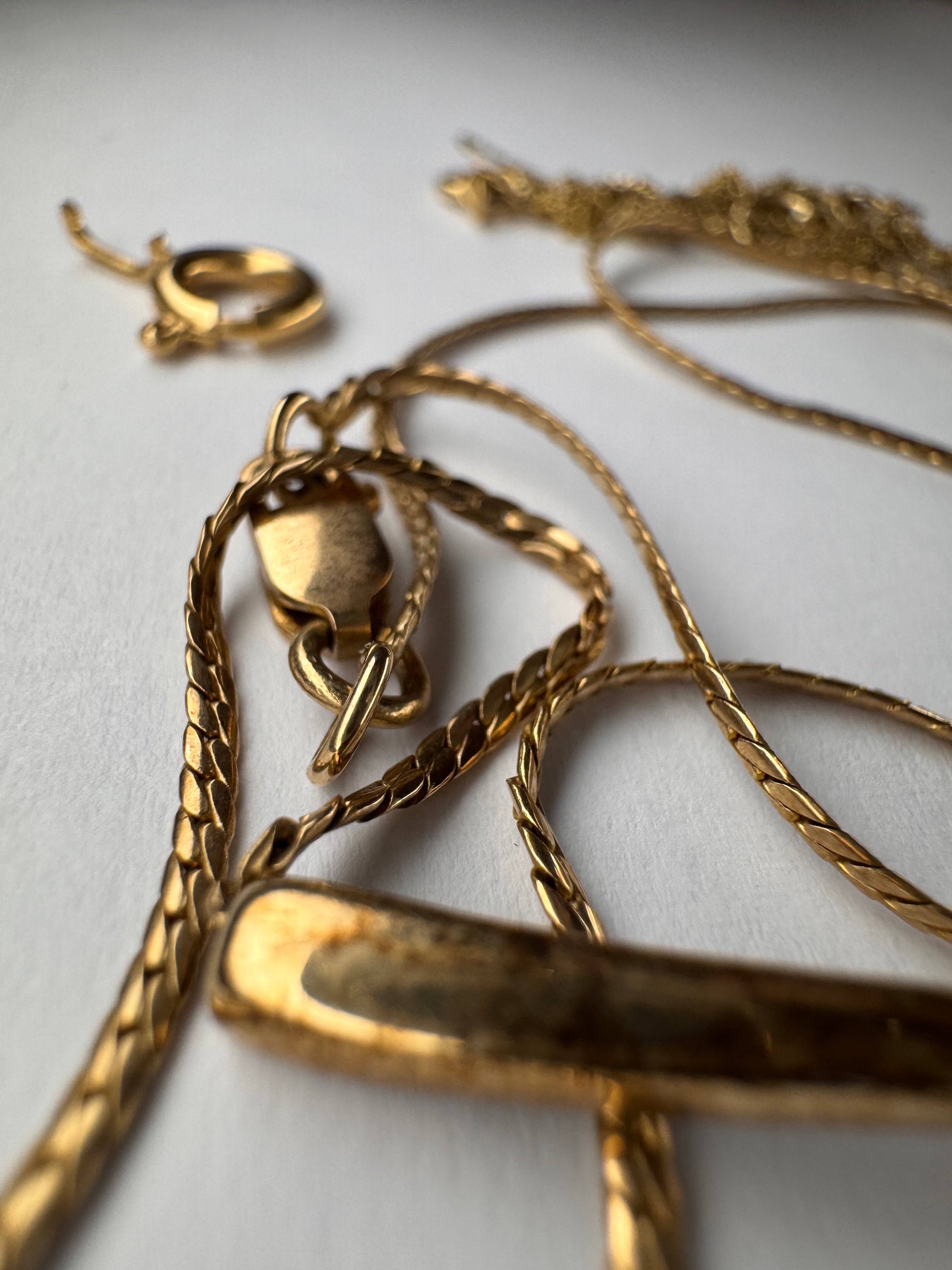 5.1 grams Scrap 9ct Gold Yellow