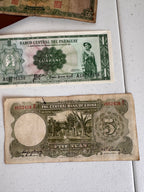 Lot 23: World bank notes x 5 (Estimate £5-20)