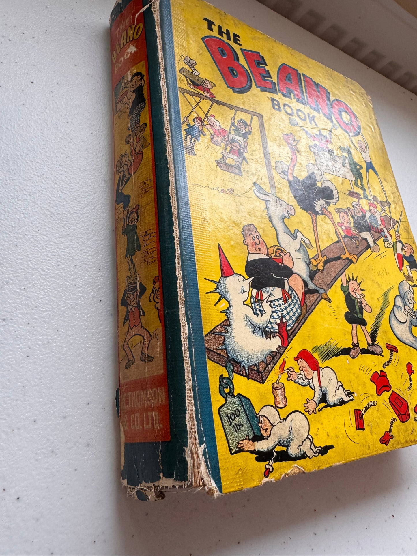 Lot 3: Rare 1940 First Edition Beano Book No. 1 – The Birth of a British Comic Icon (Estimate £3000-4000)