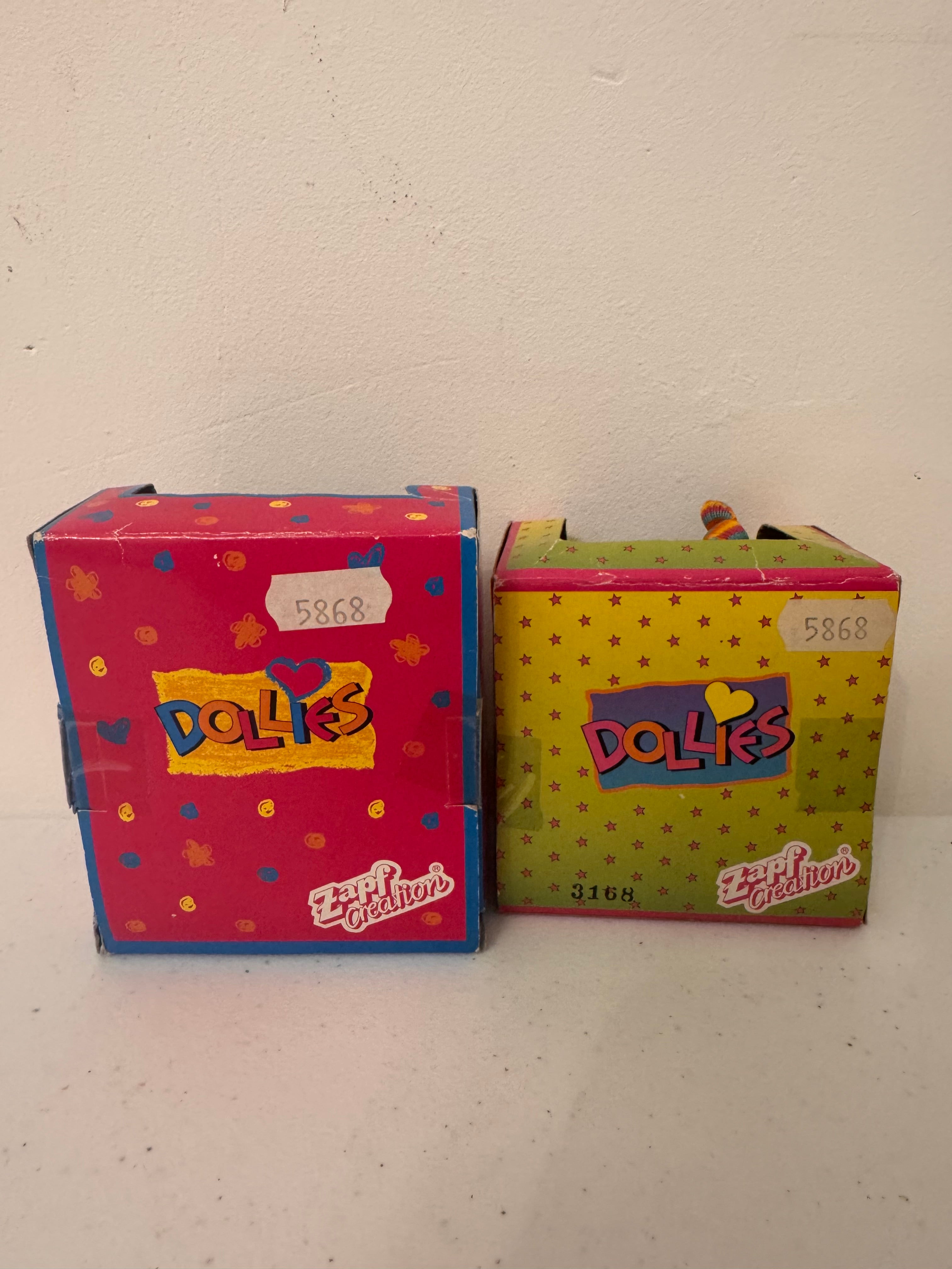 Lot 10: Vintage Mini Dollie’s Dolls x 2 (Estimate £15-30)