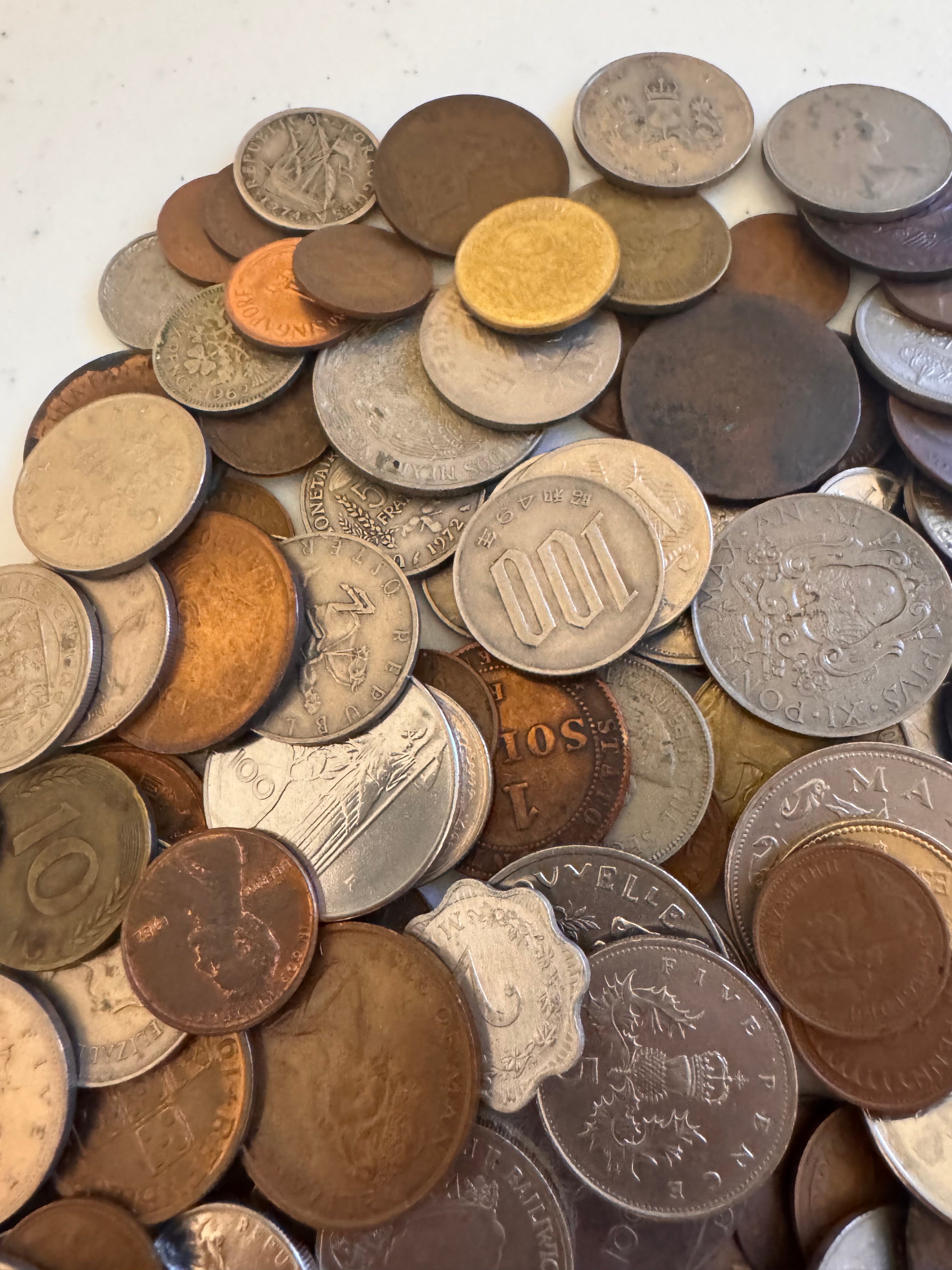 Lot 60: Random coins (Estimate £10-20)