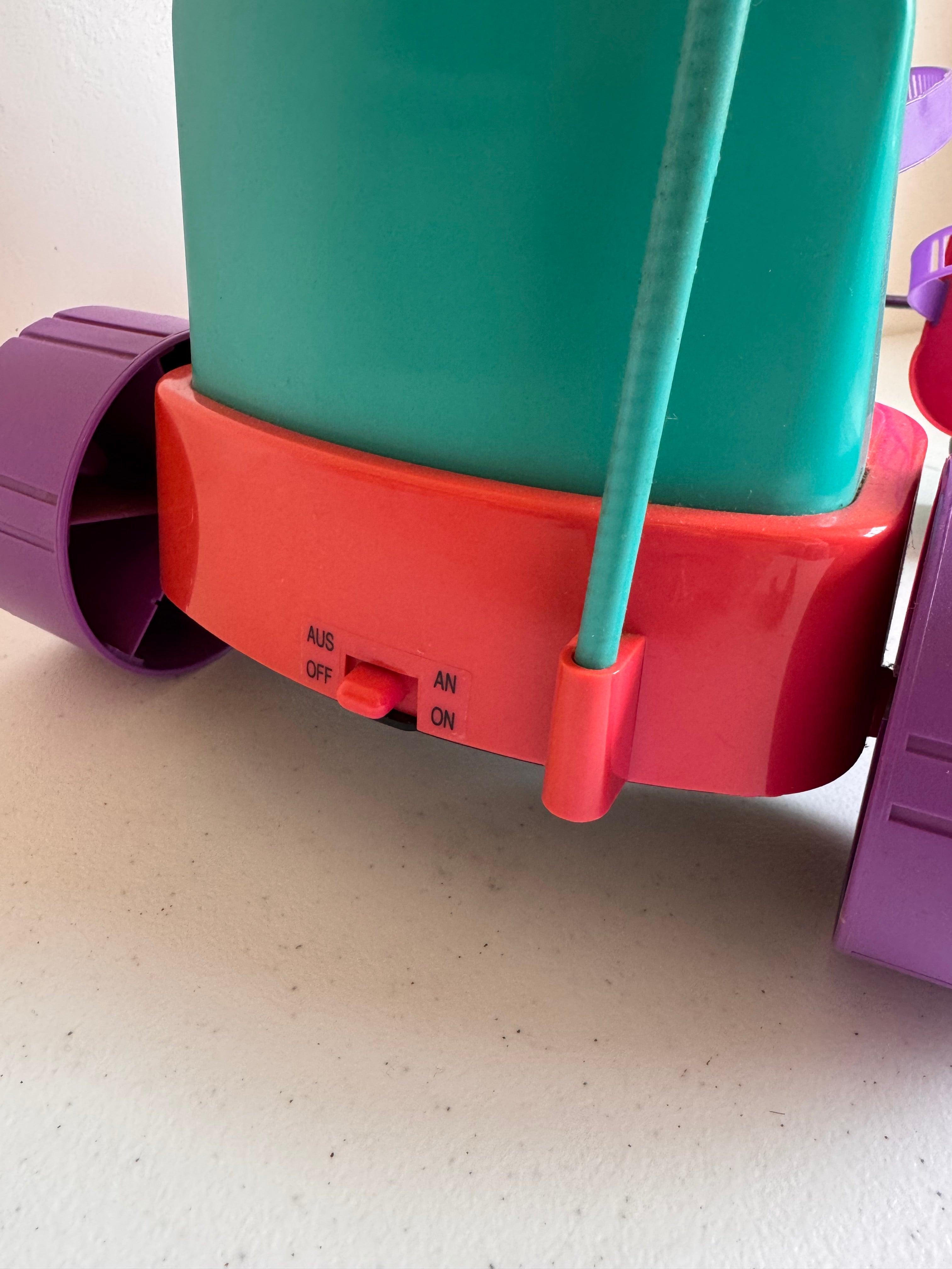 Lot 19: Tracy o Trike RC Toy (Estimate £30-40)