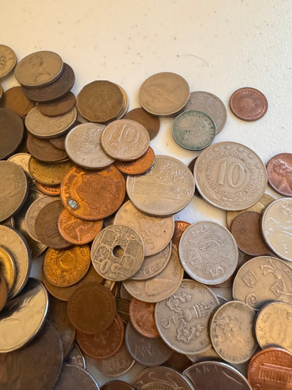 Lot 60: Random coins (Estimate £10-20)