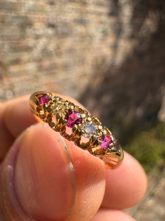 Lot 13: Antique 18ct Ruby Diamond Ring (Estimate £400-500)