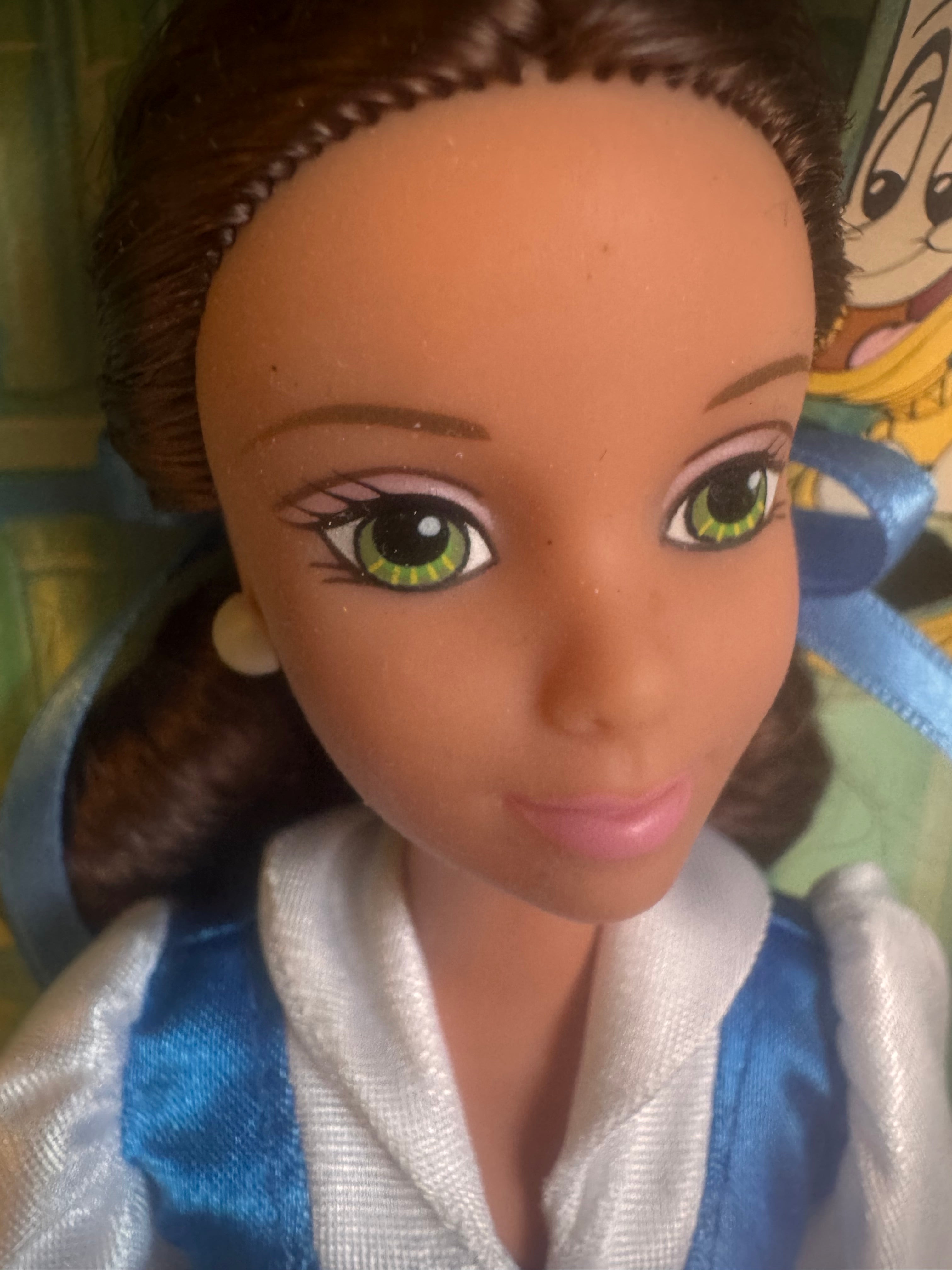 Lot 25: Princess Bella Doll DISNEY (Estimate £20-30)