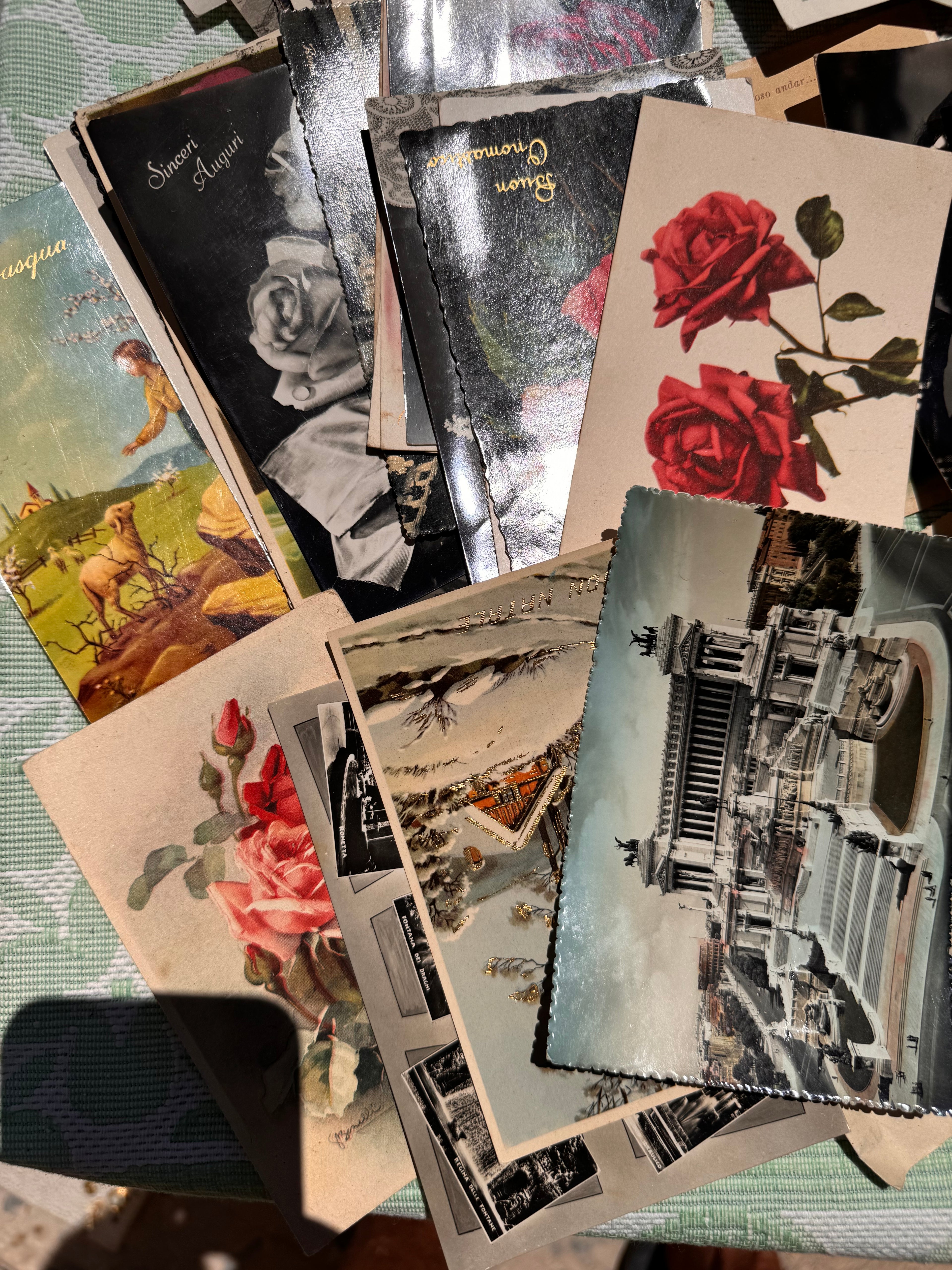 Huge collection of 1950s / earlier Italian Postcards