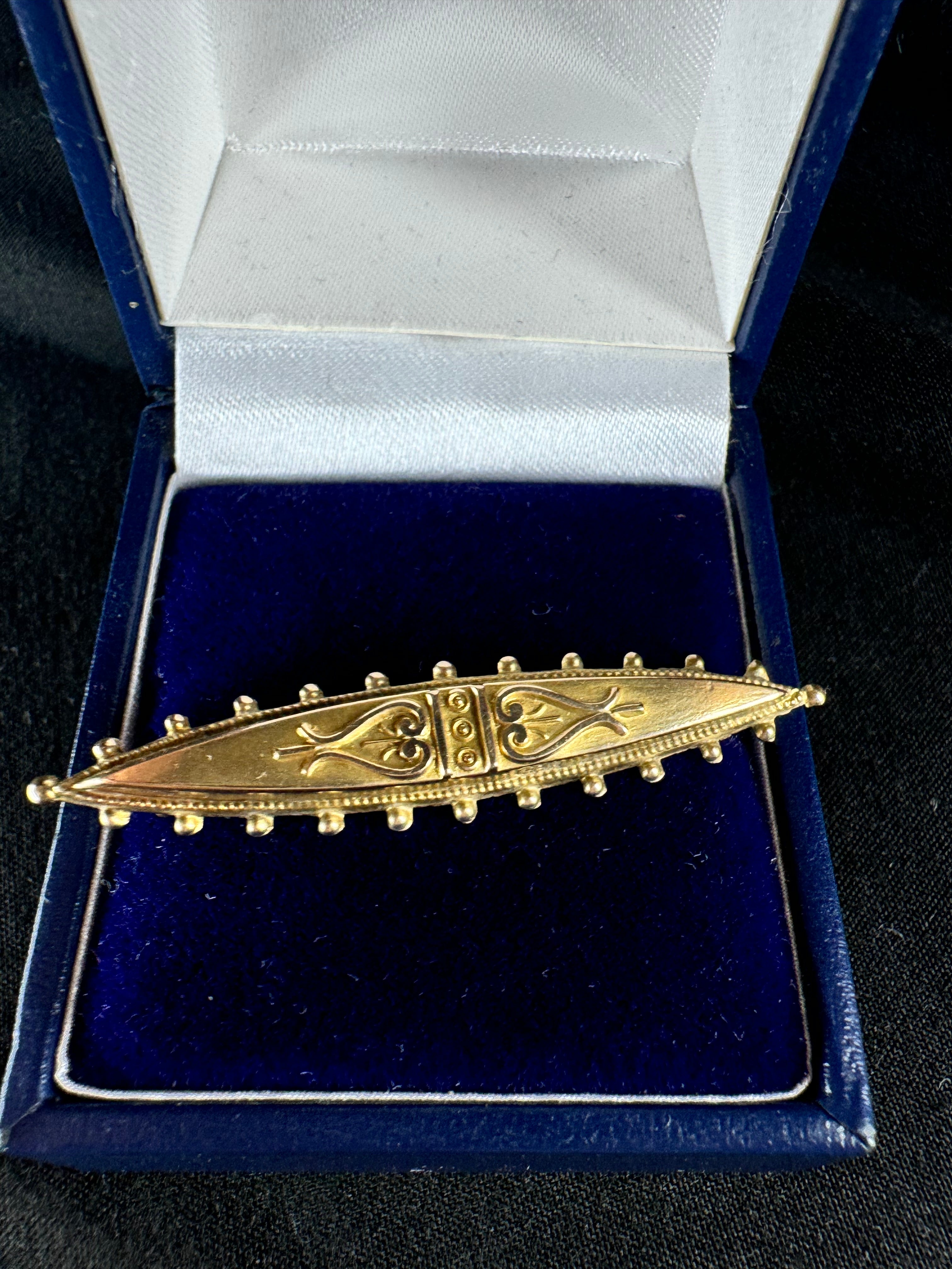 9ct Yellow Gold Vintage Brooch