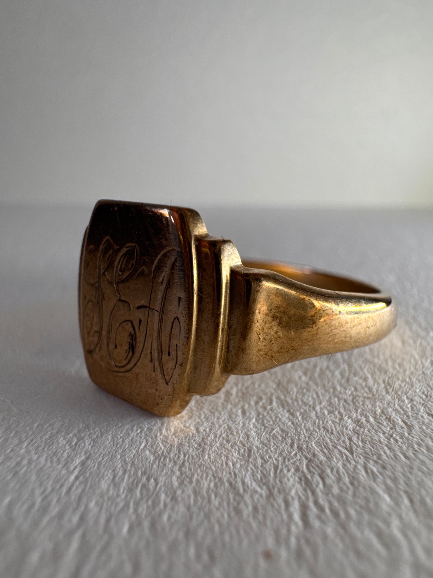 9ct Gold Signet Ring