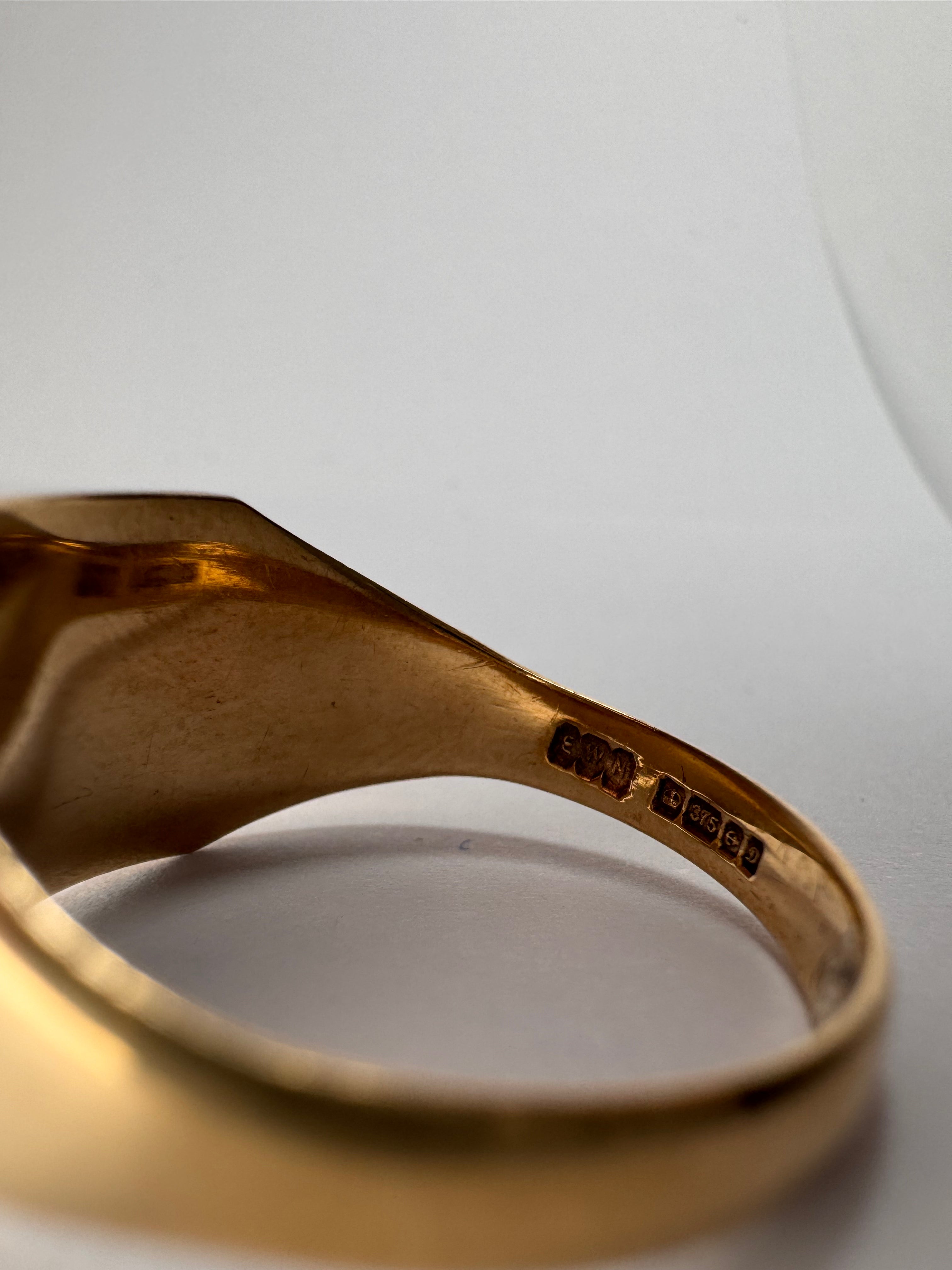 9ct Yellow Gold Sun Set Signet Ring