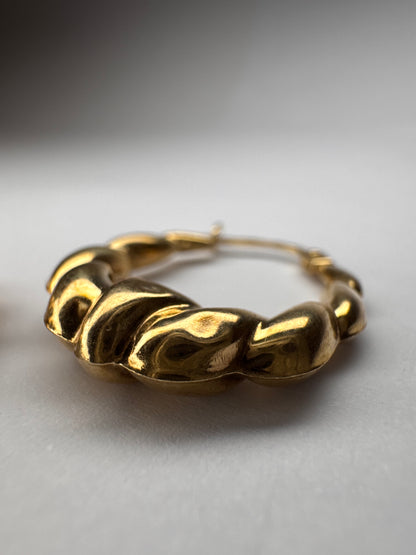 Vintage Shell 9ct Gold Earrings