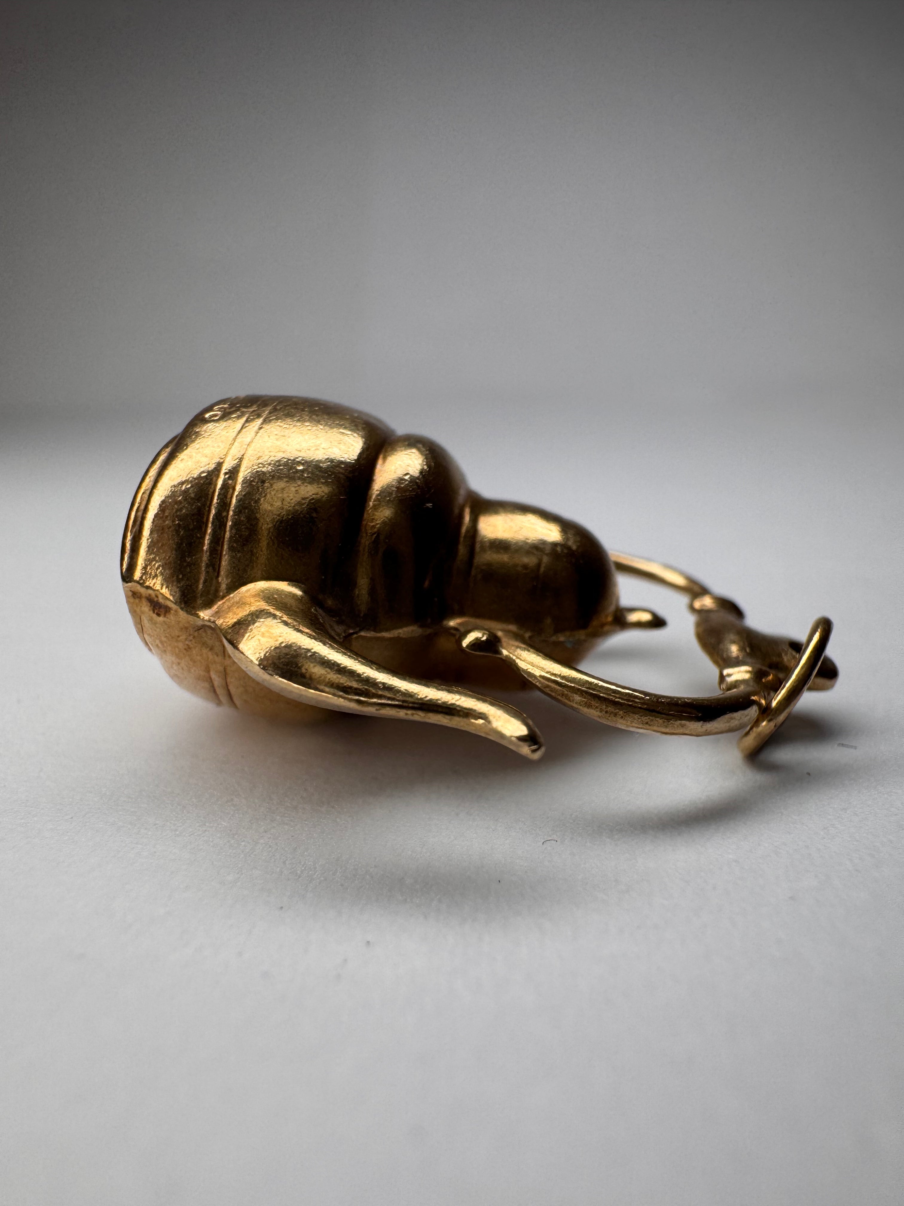 9ct Gold Teapot Pendant