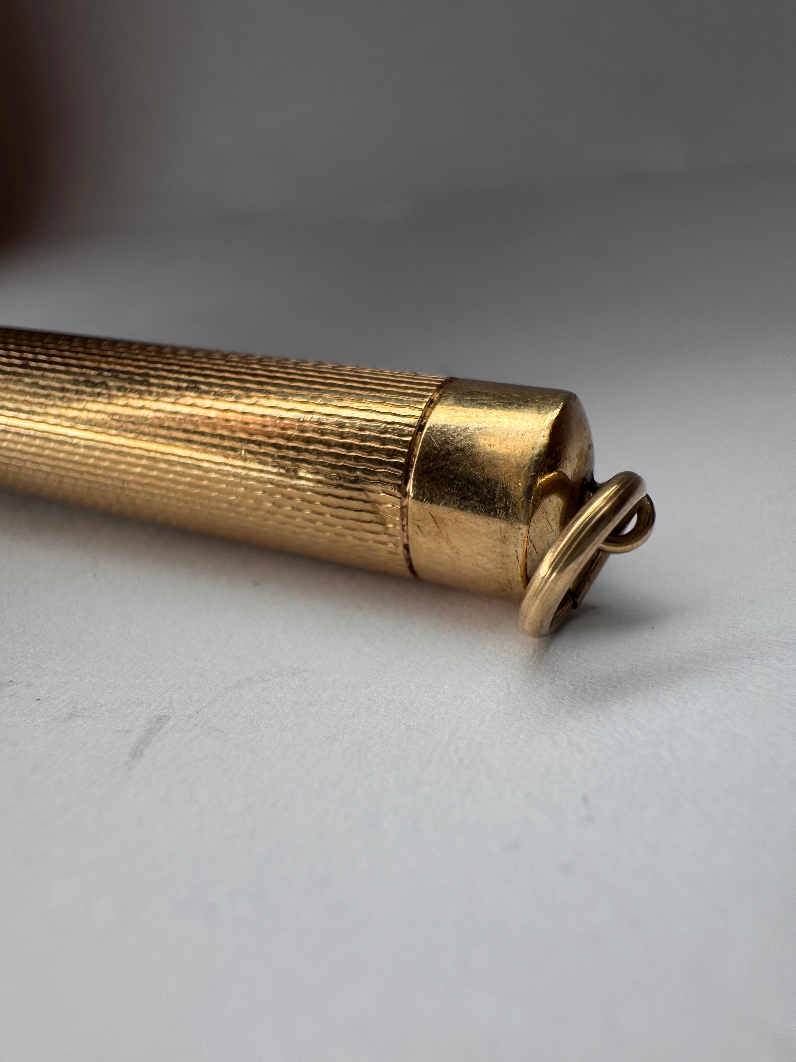 9ct Solid Gold Cigar Piercer